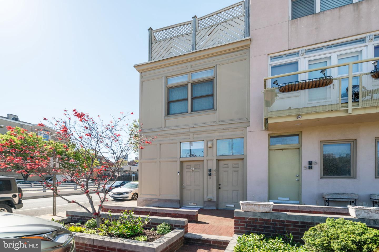 501 VINE ST #2 Property Photo 1