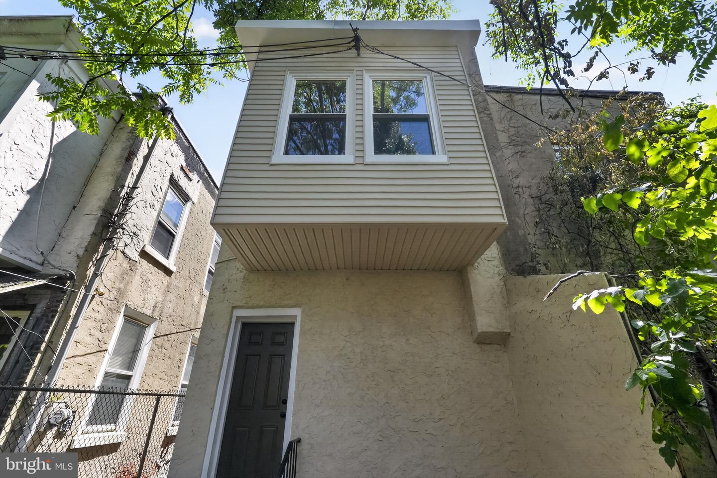 2235 Page St Property Photo 28