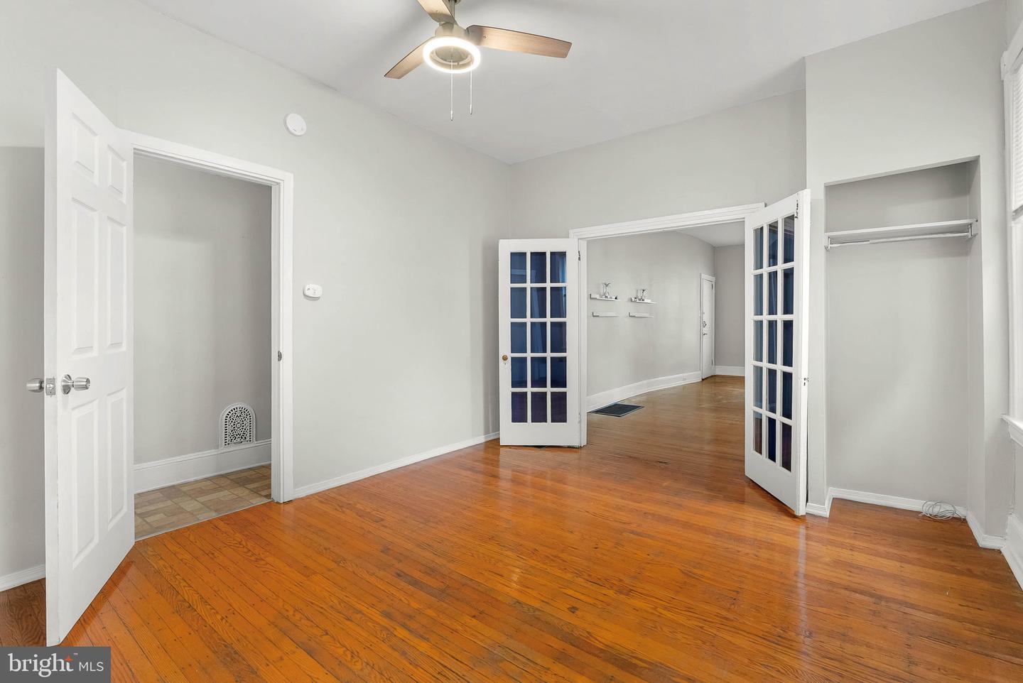 5223 Morris St Property Photo 9