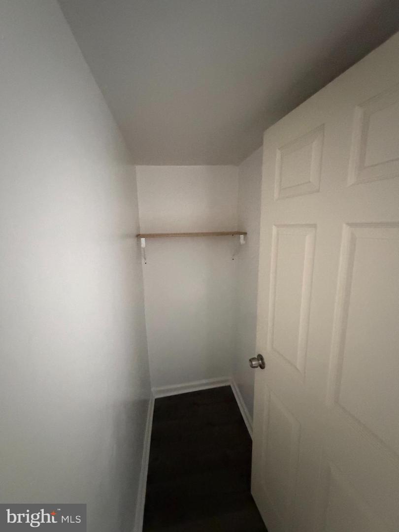 443 W Indiana Ave Property Photo 8