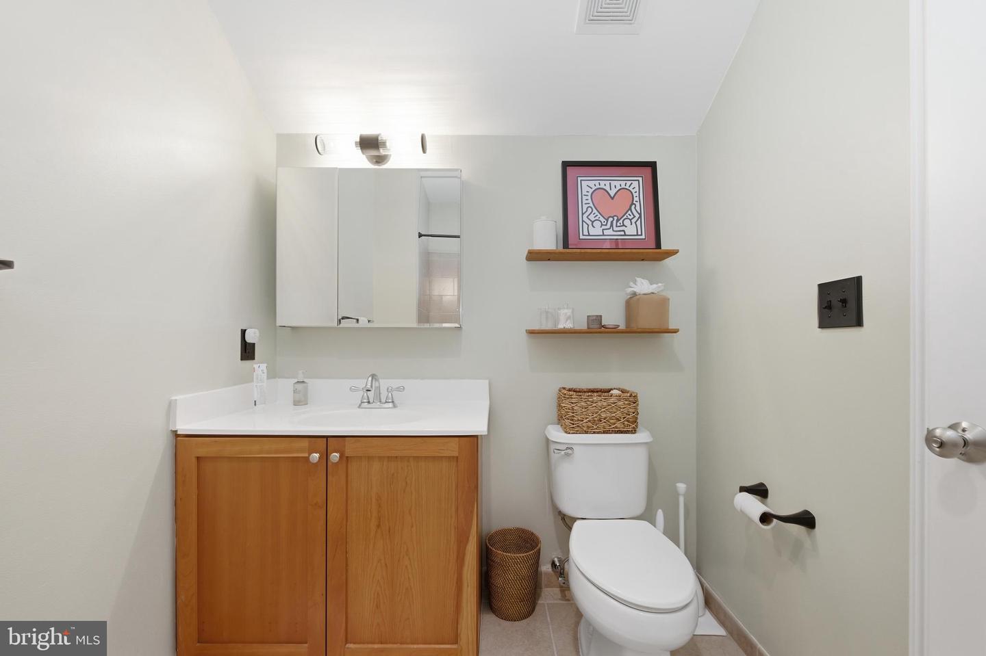 1 Academy Cir #313 Property Photo 15