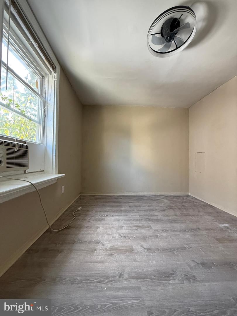 1811 N Reese St Property Photo 4