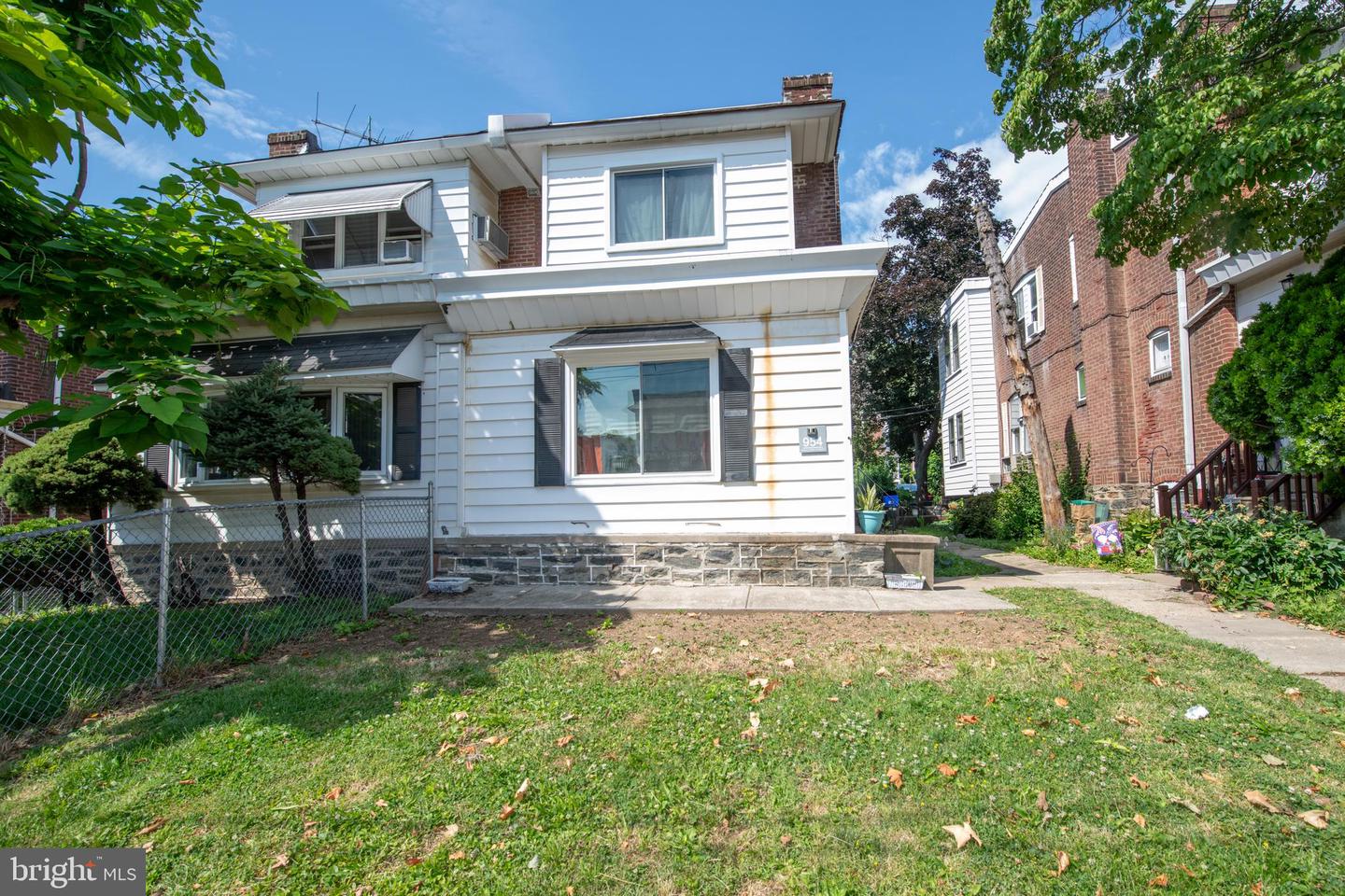 954 Wakeling St Property Photo 1