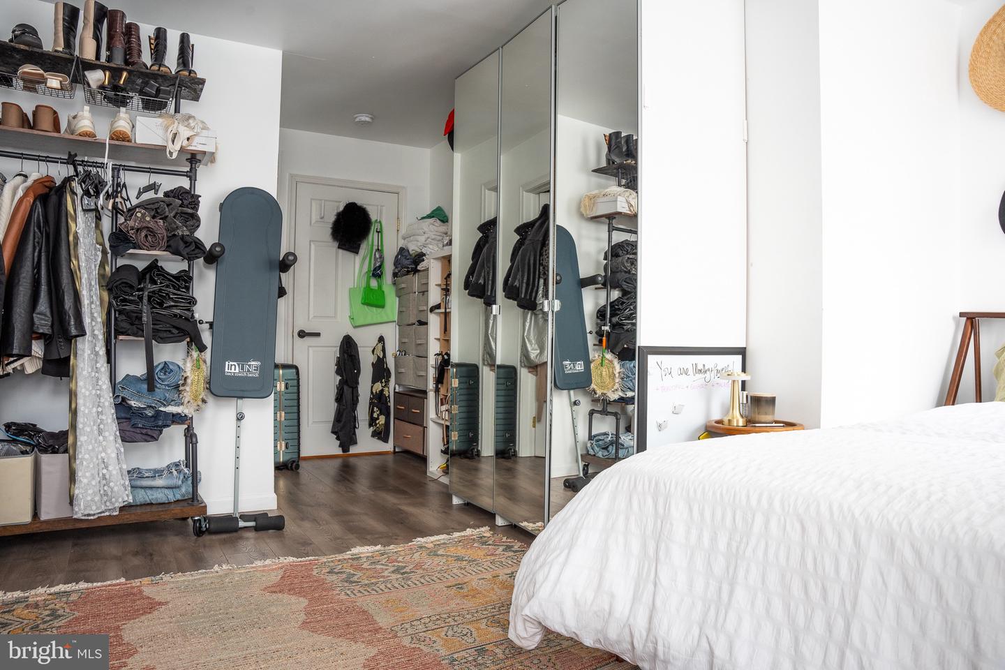 1537 W Stiles St #2 Property Photo 13
