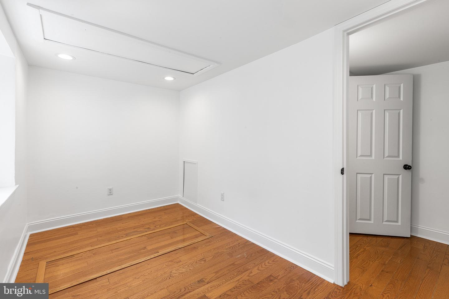 8 Bristow Pl Property Photo 14