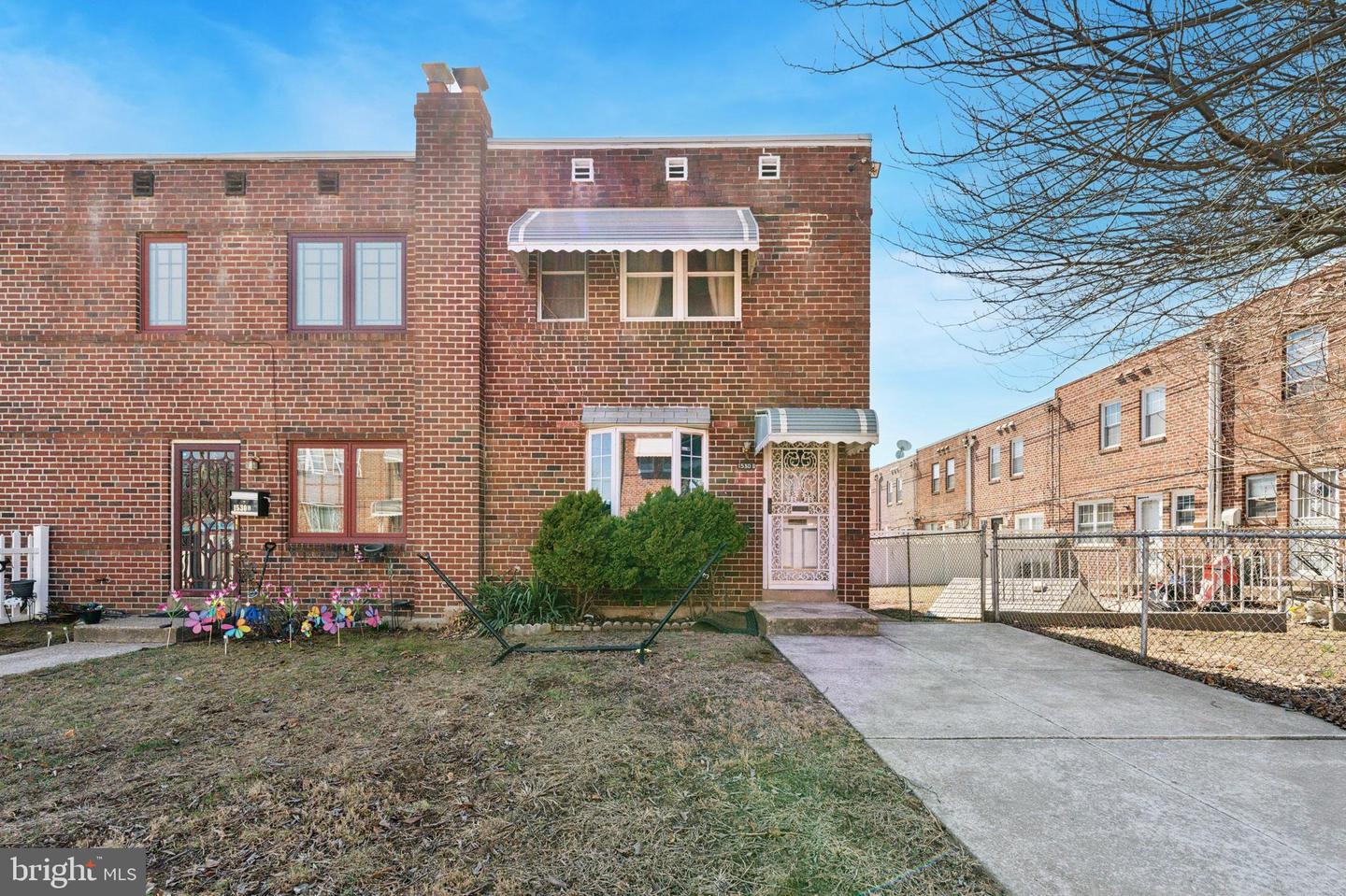 1530 N 10th St #d Property Photo 1