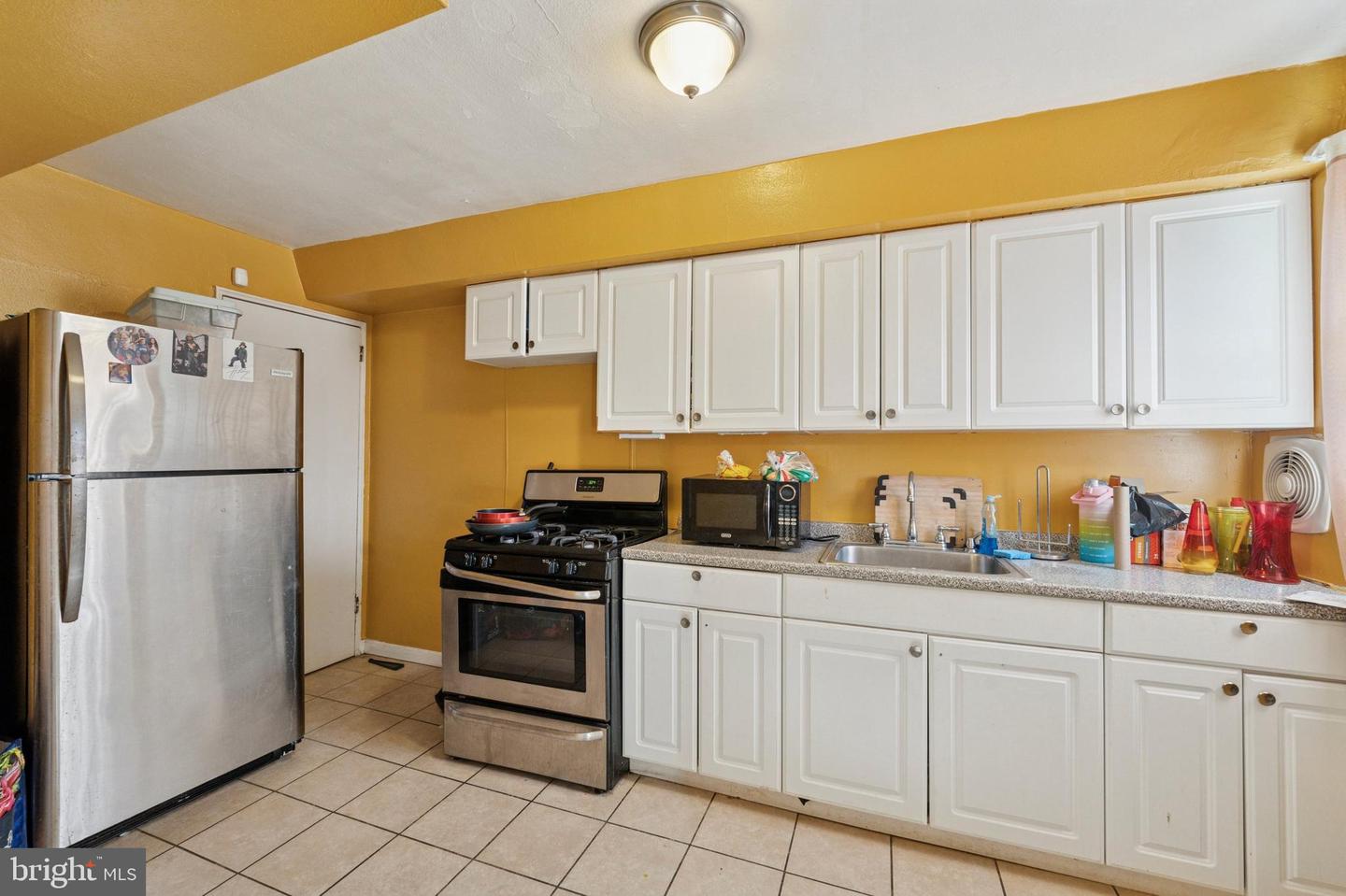 1530 N 10th St #d Property Photo 9
