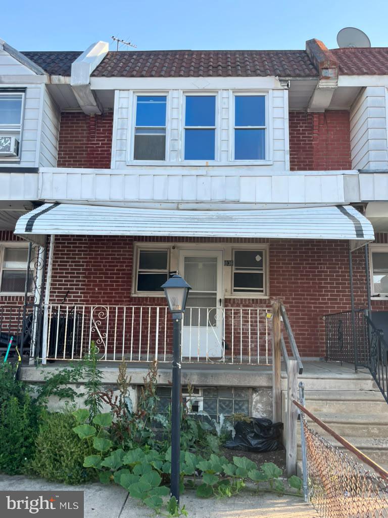 836 Bridge St Property Photo 1