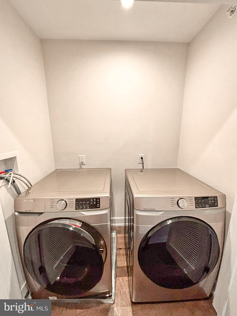 2527 Graduate Sq Property Photo 24