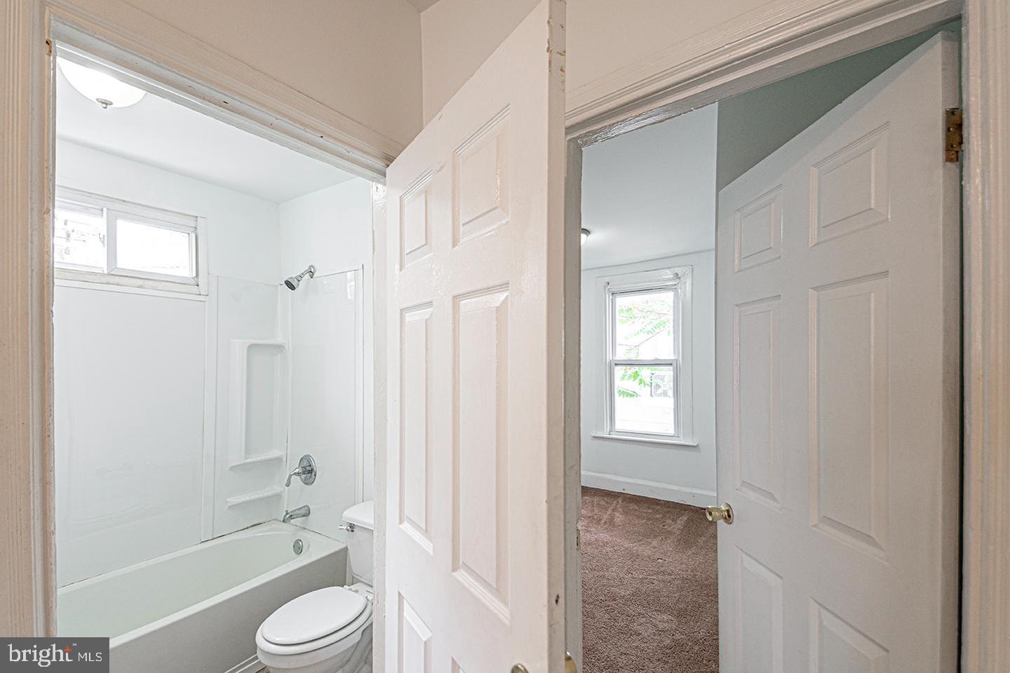 1535 S Hicks St Property Photo 9