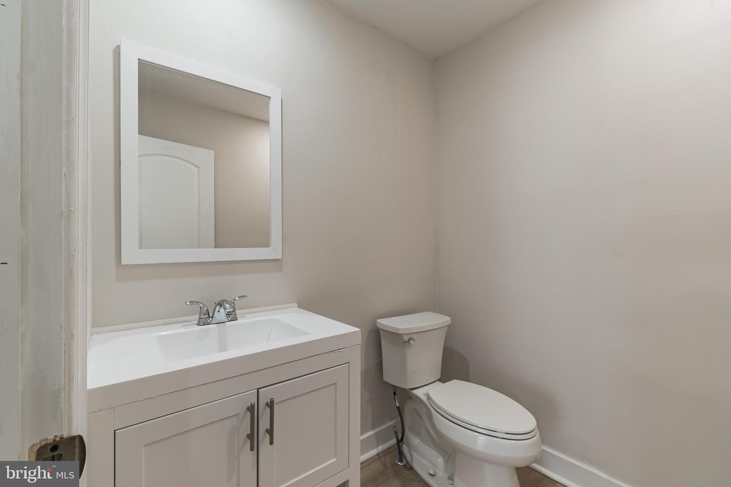 3521 Indian Queen Ln Property Photo 9
