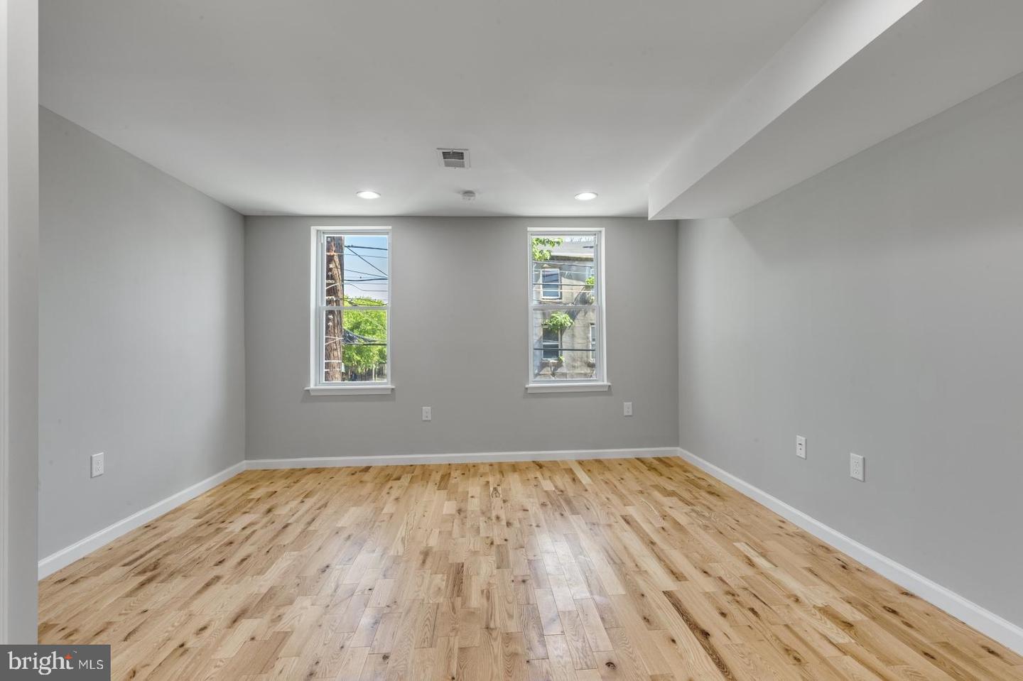 410 Diamond St #2 Property Photo 5