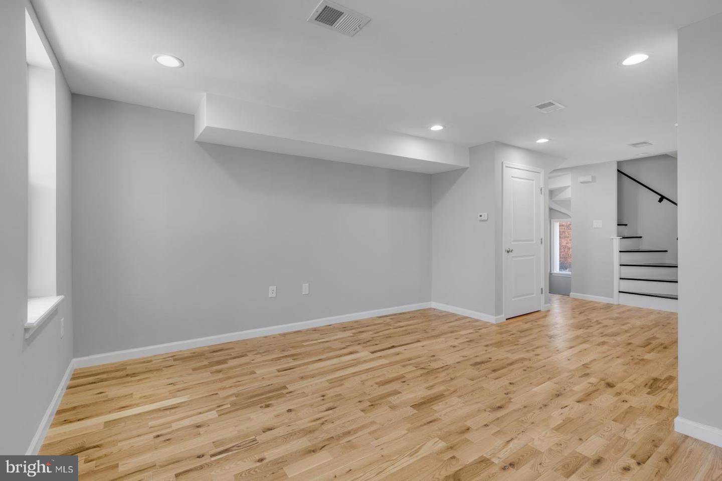410 Diamond St #2 Property Photo 8