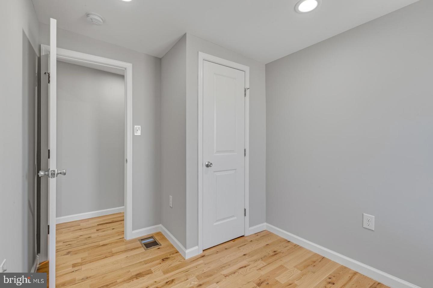 410 Diamond St #2 Property Photo 13