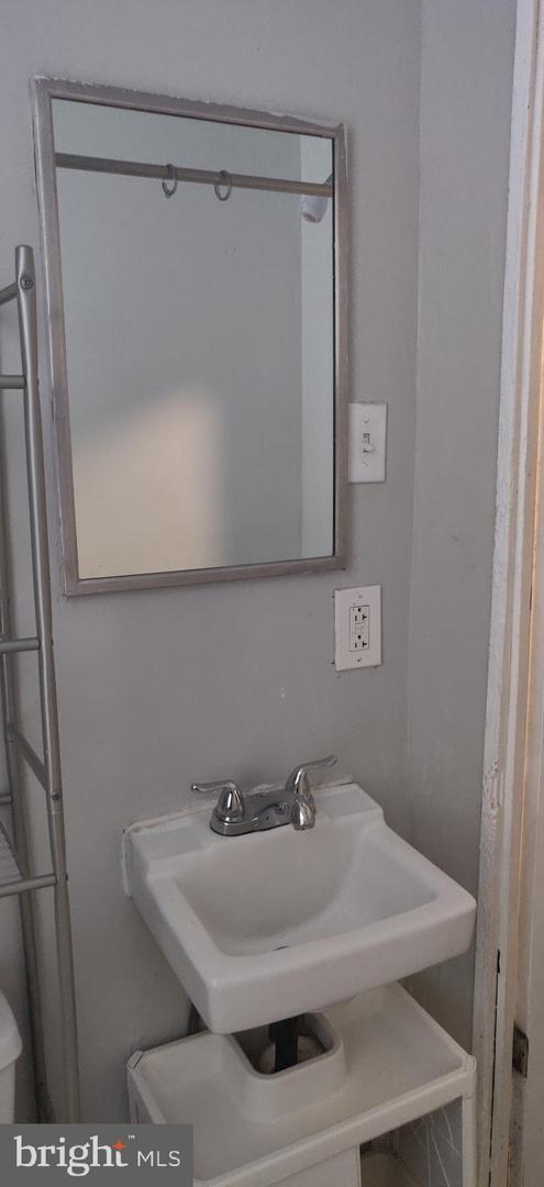 2070 Bellmore Ave Property Photo 13