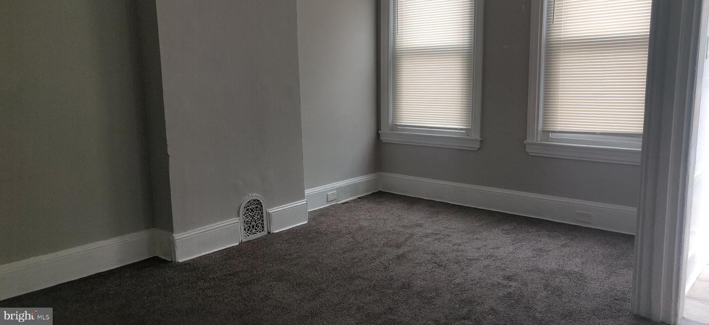 2070 Bellmore Ave Property Photo 19