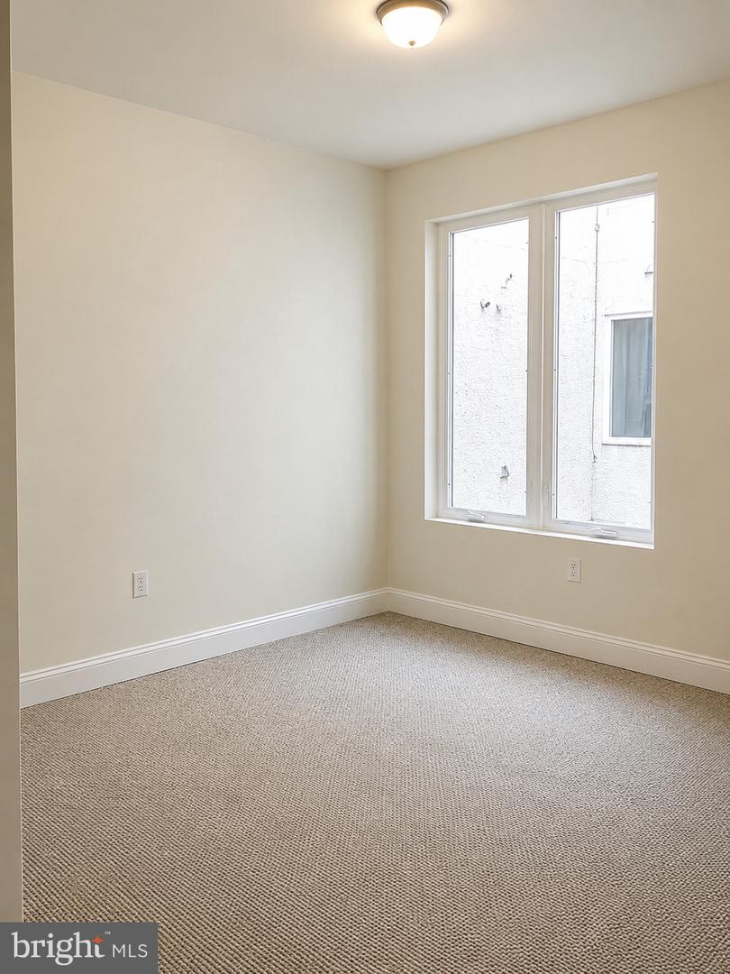 4128 Chester Ave #1f Property Photo 14