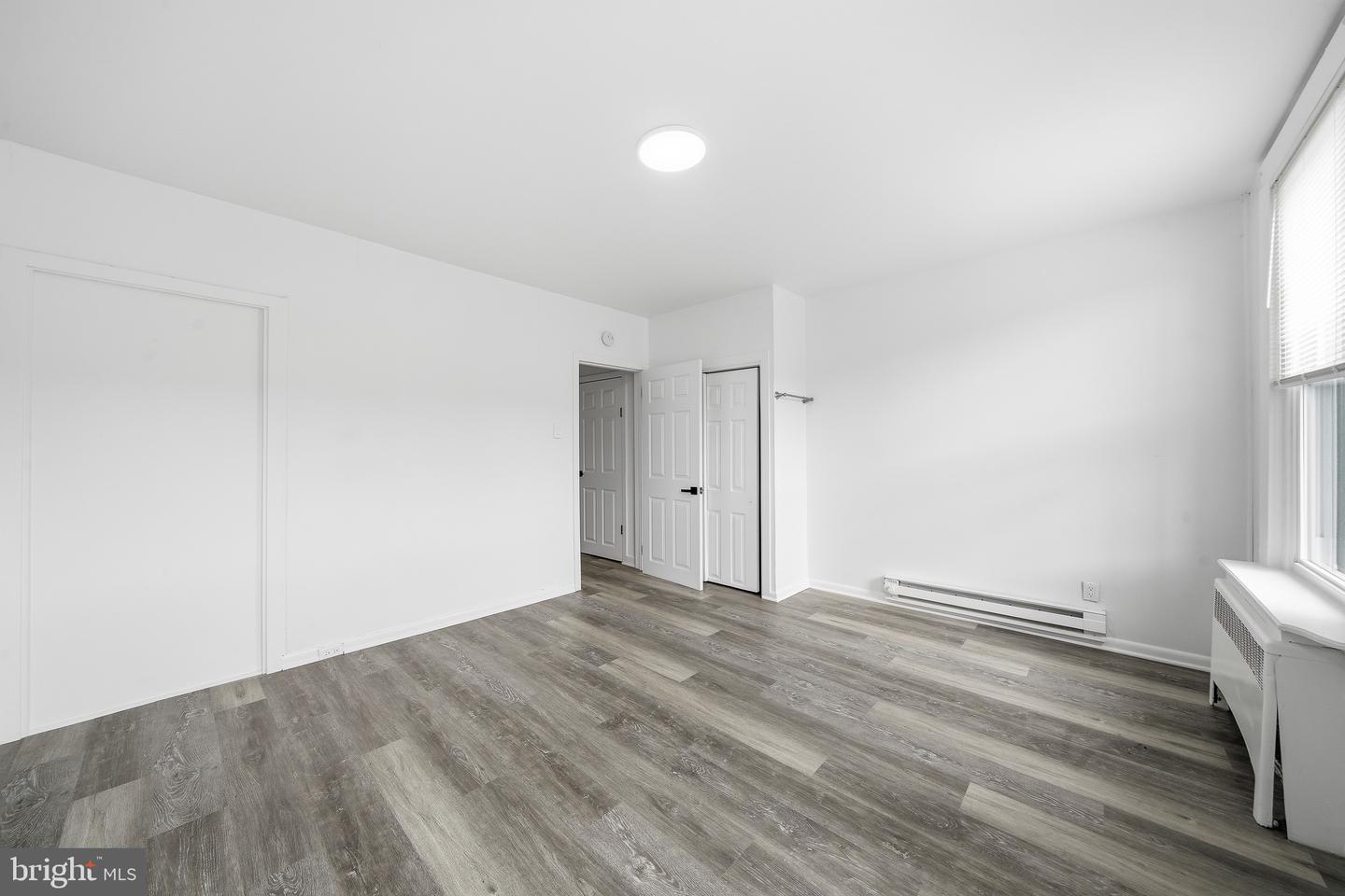2062 E Stella St Property Photo 18