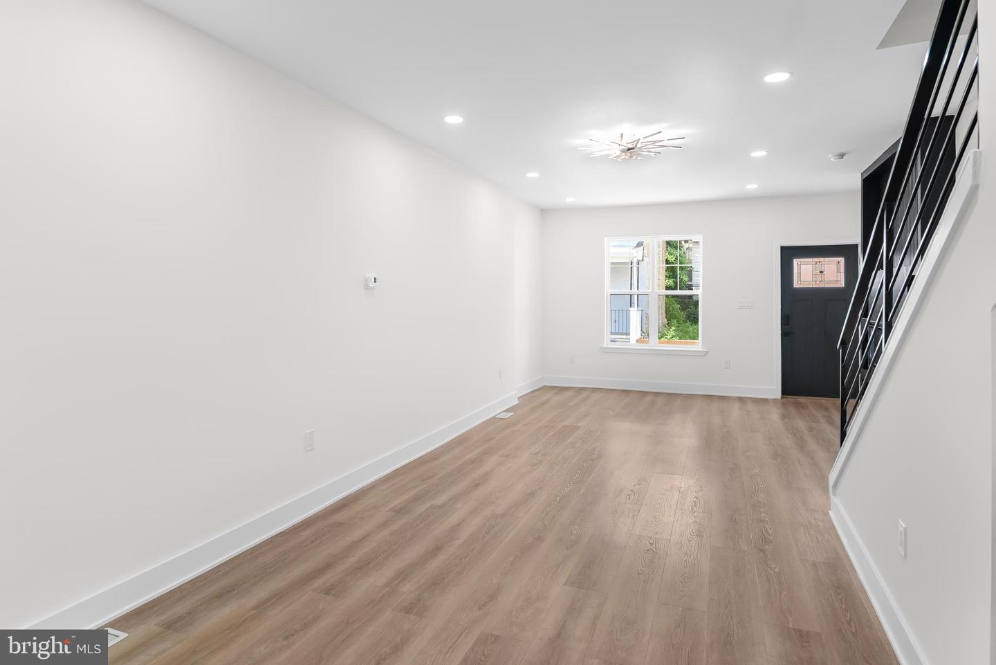 5114 Ranstead St Property Photo 6