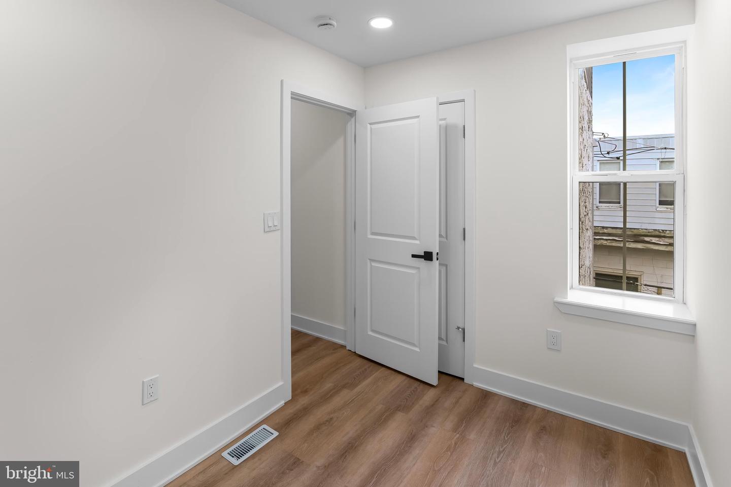 5114 Ranstead St Property Photo 30