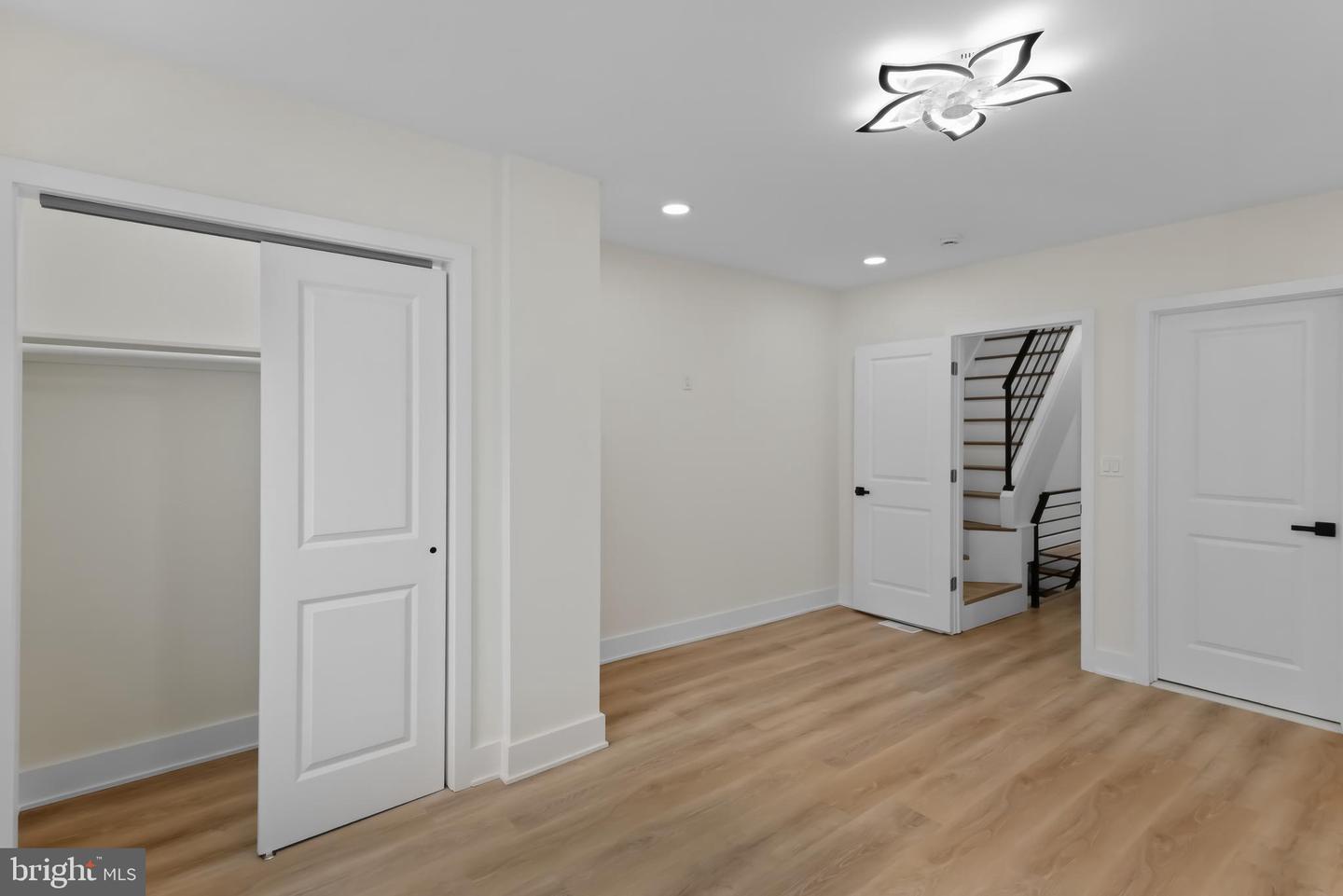 5114 Ranstead St Property Photo 32