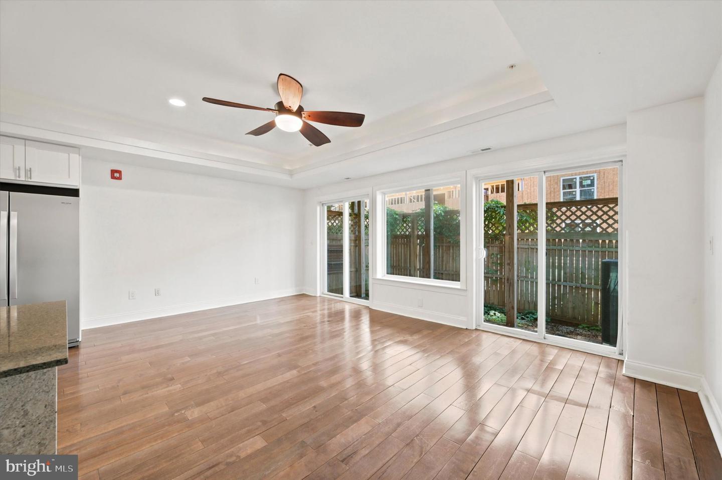 1022 Fairmount Ave #2 Property Photo 5