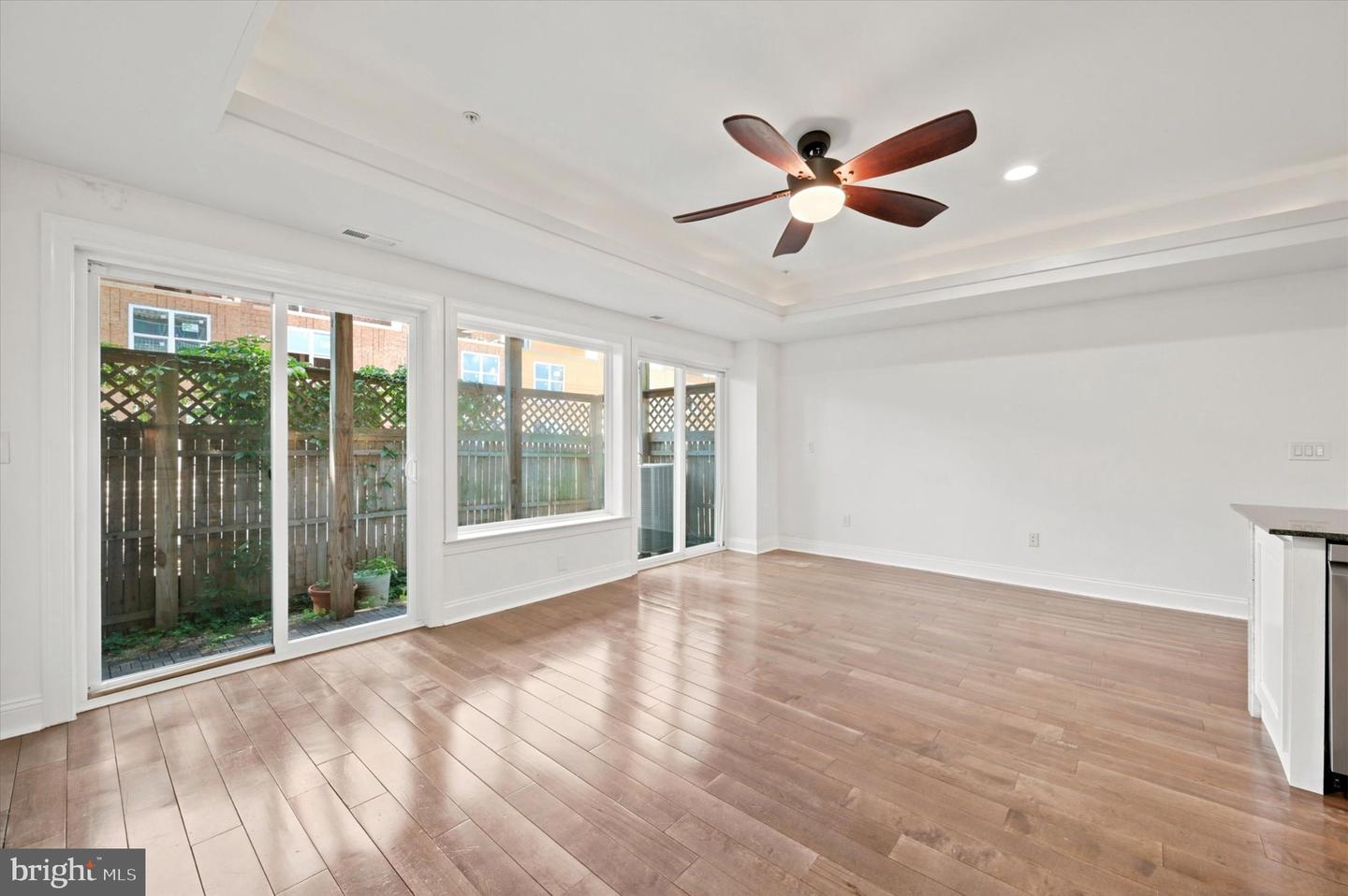 1022 Fairmount Ave #2 Property Photo 8
