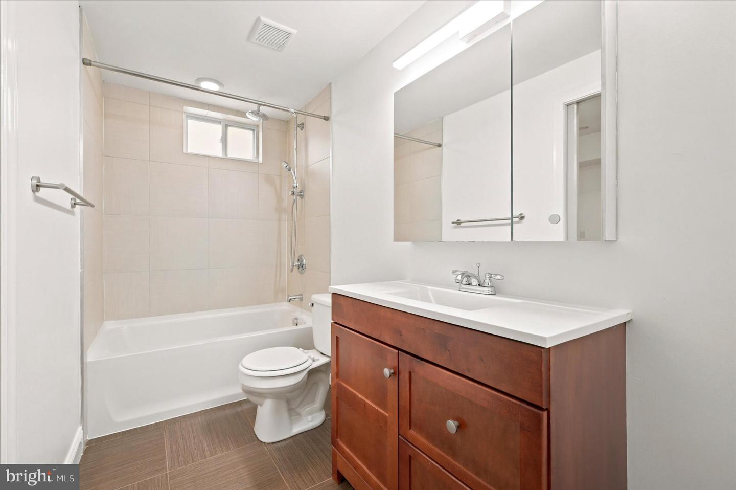 1022 Fairmount Ave #2 Property Photo 16