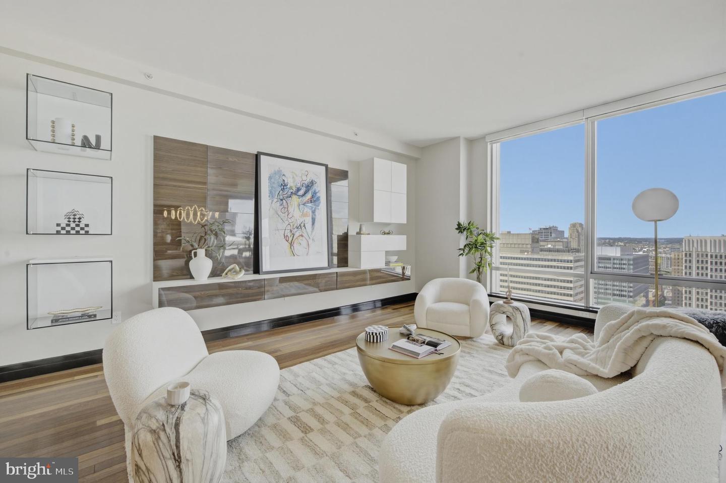 1414 S PENN SQ #27CDE