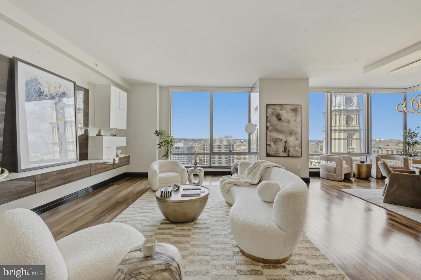 1414 S Penn Sq #27cde Property Photo 4