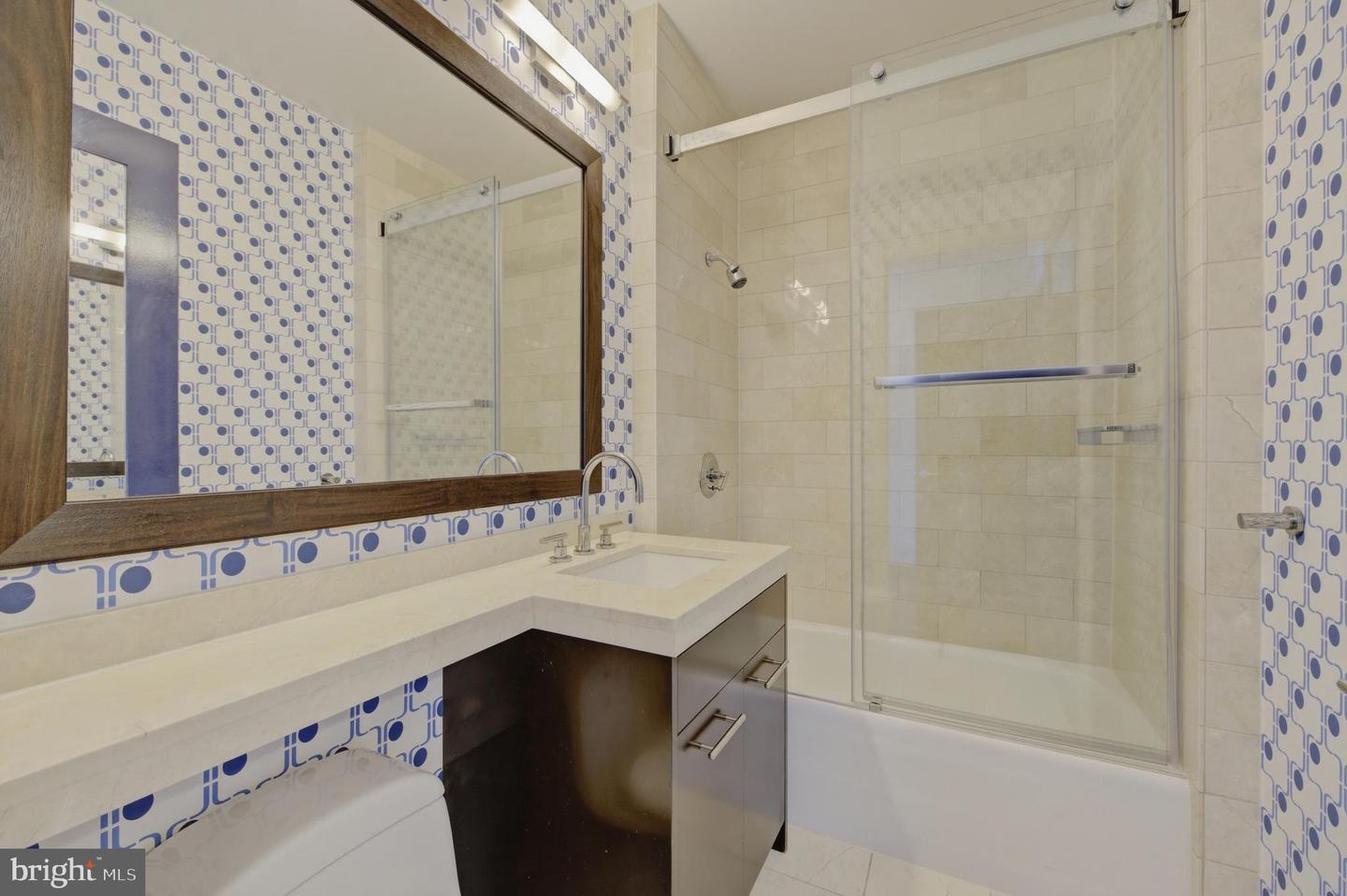 1414 S Penn Sq #27cde Property Photo 33