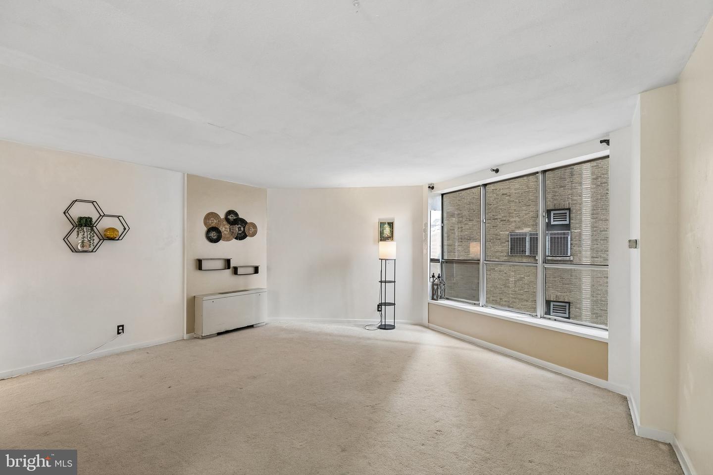 226 W Rittenhouse Sq #1702 Property Photo 2
