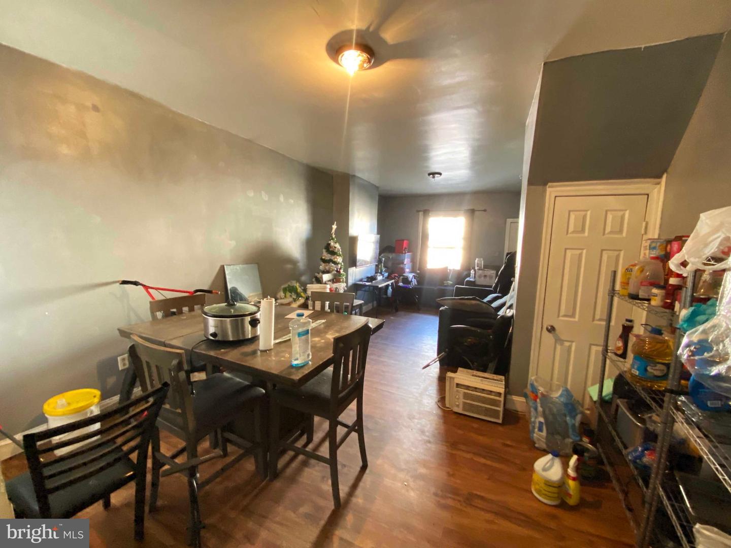 5508 Jane St Property Photo 10