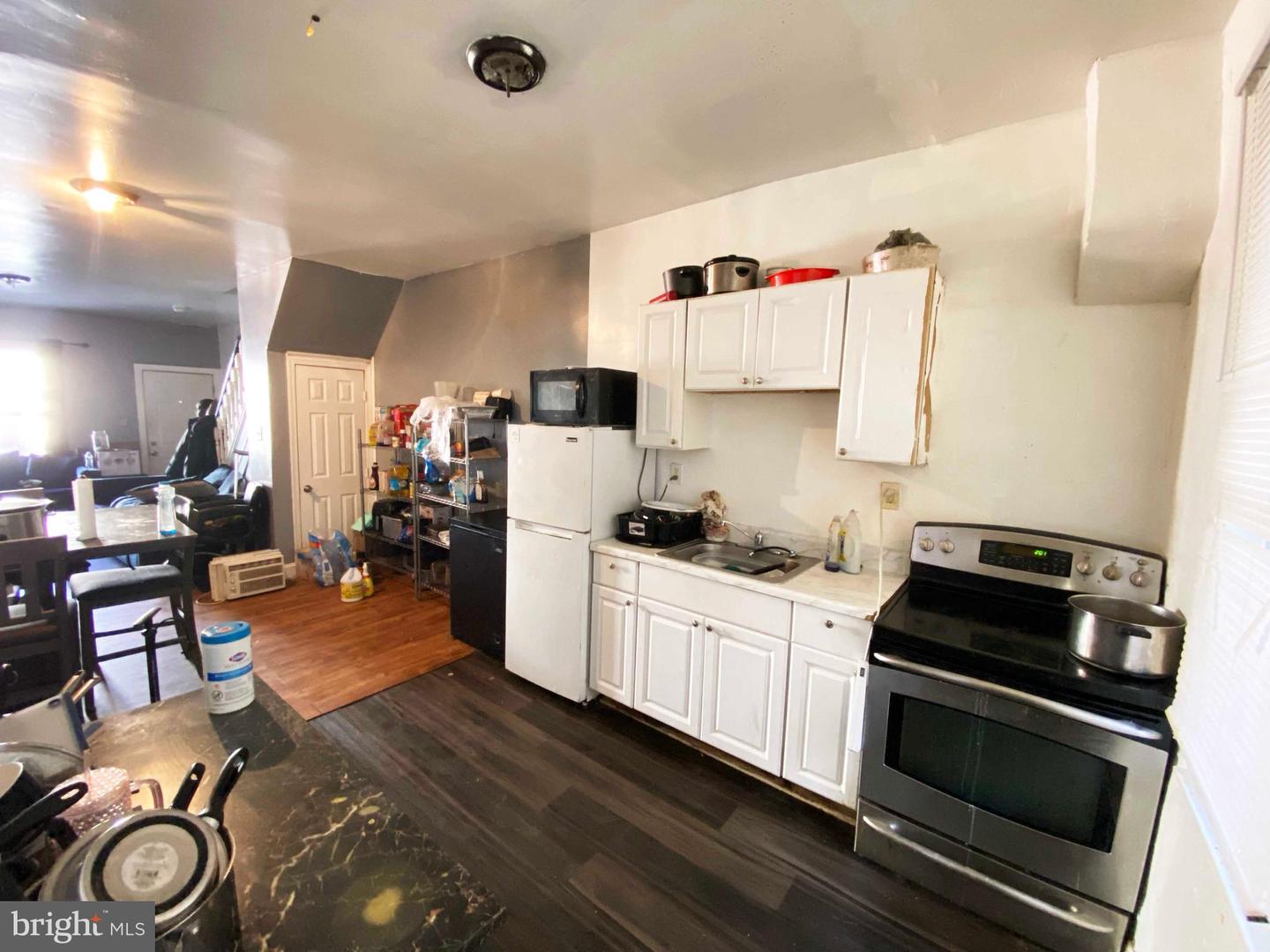 5508 Jane St Property Photo 14