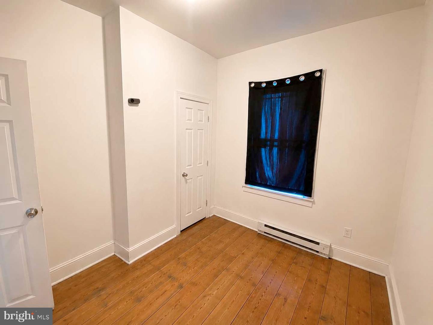 5508 Jane St Property Photo 24