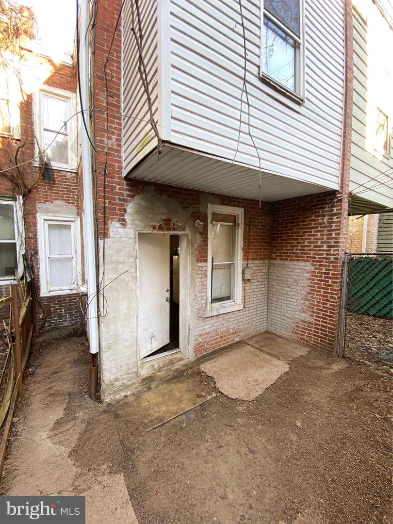 5508 Jane St Property Photo 30