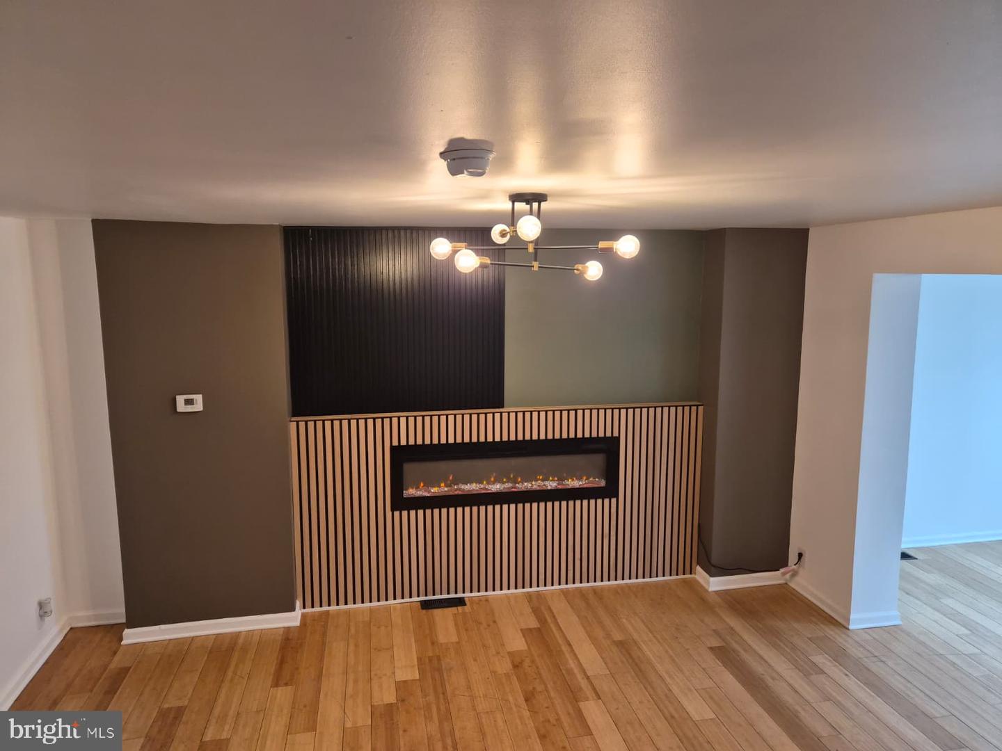 6754 Guyer Ave Property Photo 1