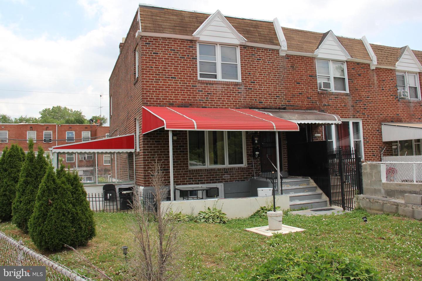 4983 Whitaker Ave Property Photo 1
