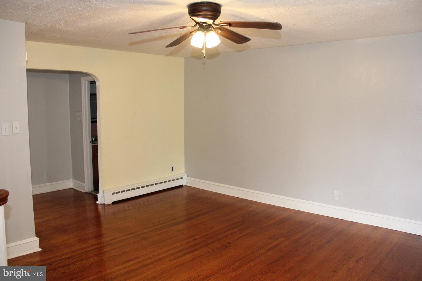 4983 Whitaker Ave Property Photo 11