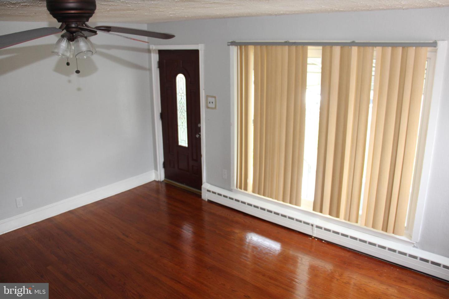 4983 Whitaker Ave Property Photo 12