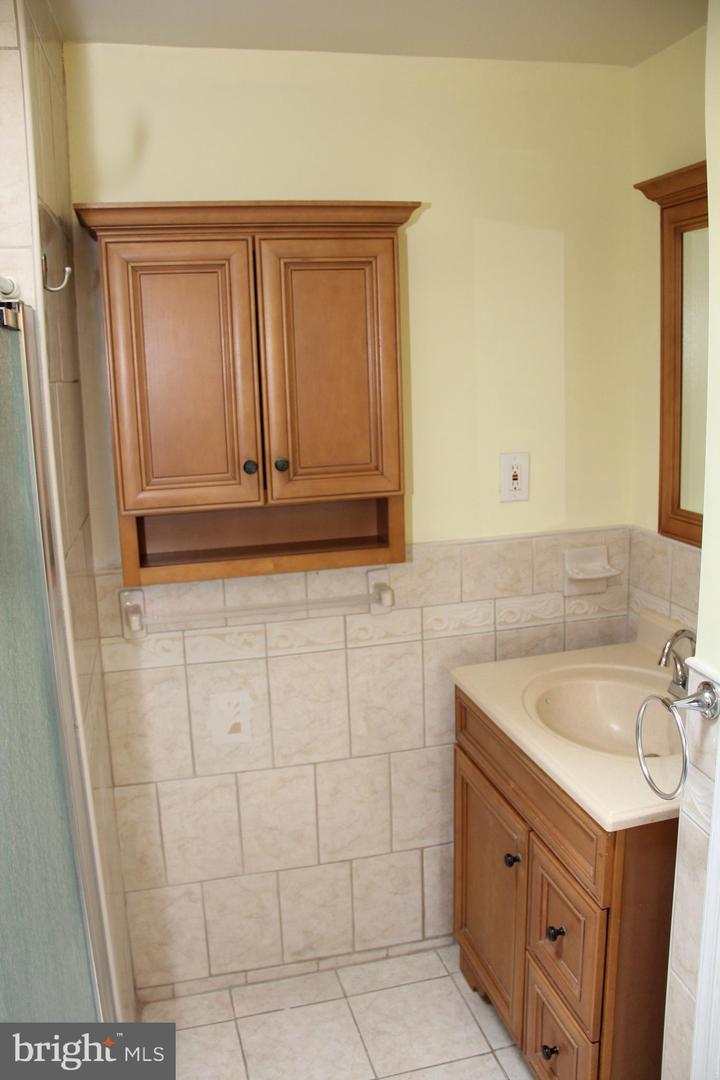 4983 Whitaker Ave Property Photo 16