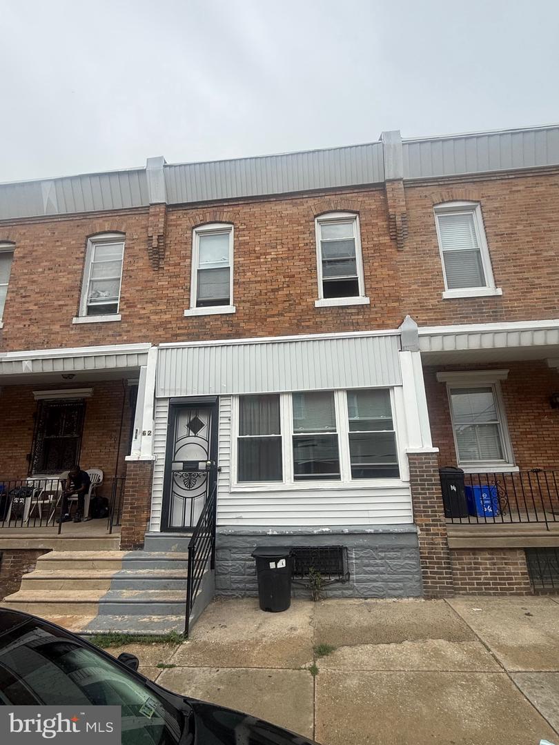 62 N FARSON ST Property Photo 1