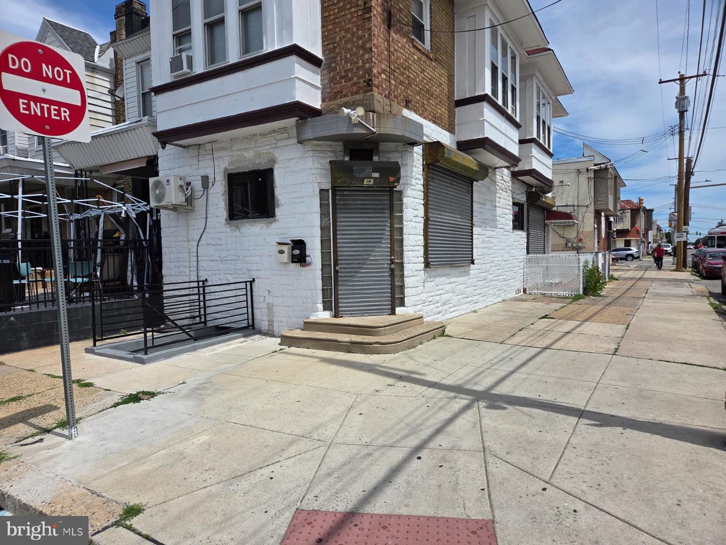 899 Granite St Property Photo 2