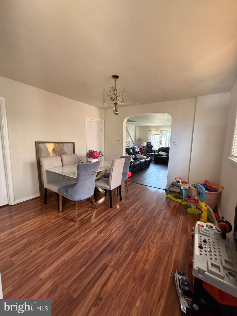 1733 Megargee Property Photo 6