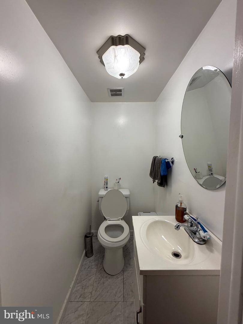 1733 Megargee Property Photo 10