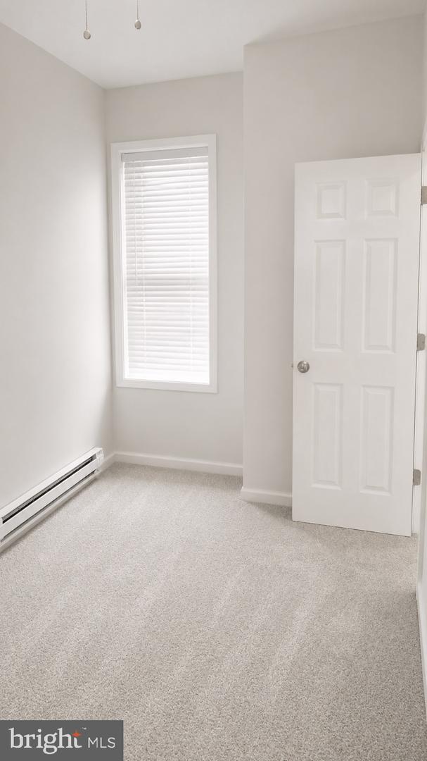 2515 N Douglas St Property Photo 11