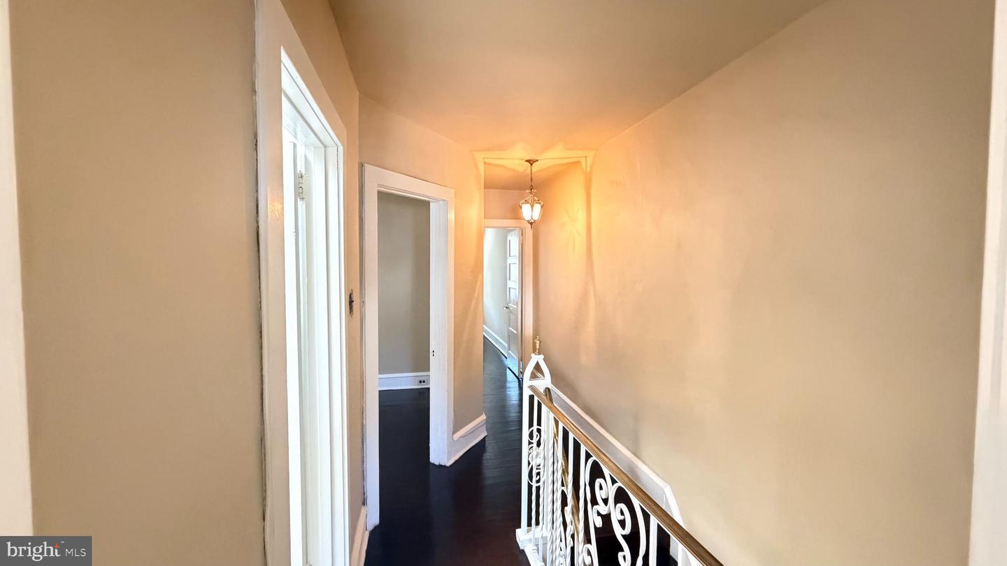 1039 N 67th St Property Photo 22