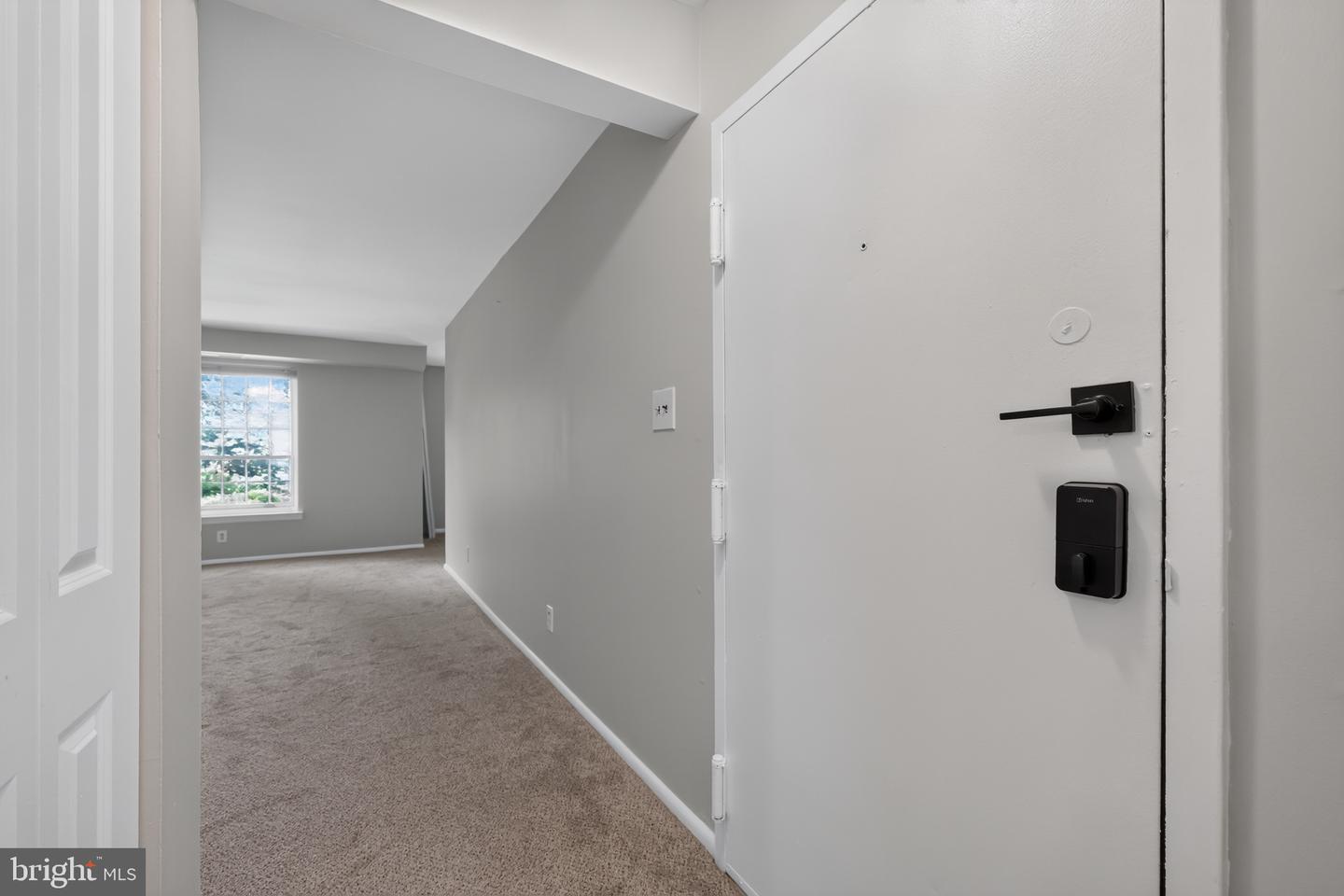 4000 Gypsy Ln #618f2 Property Photo 4