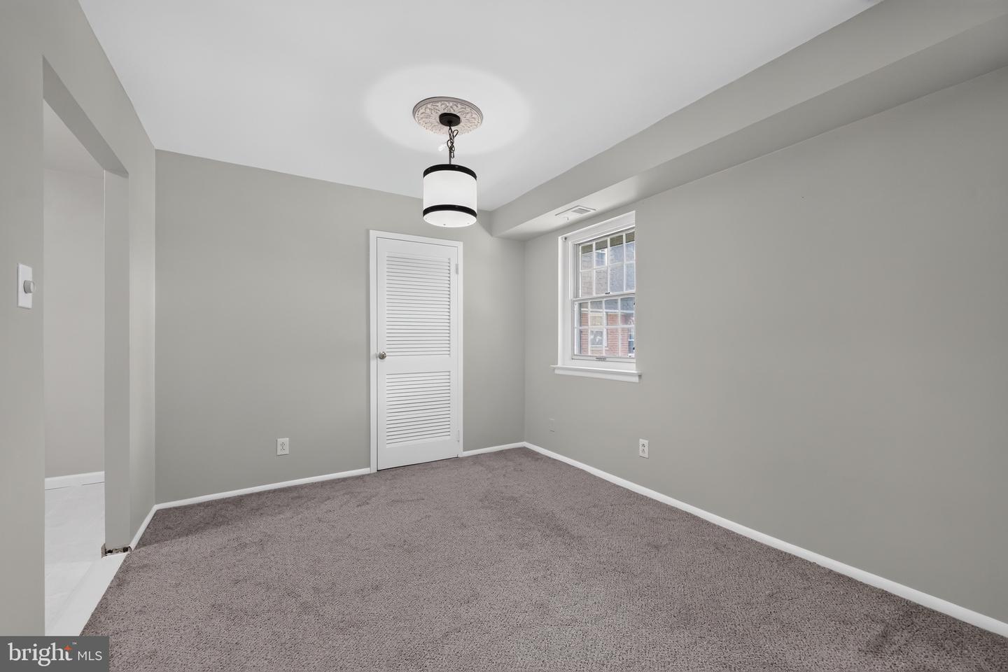 4000 Gypsy Ln #618f2 Property Photo 11
