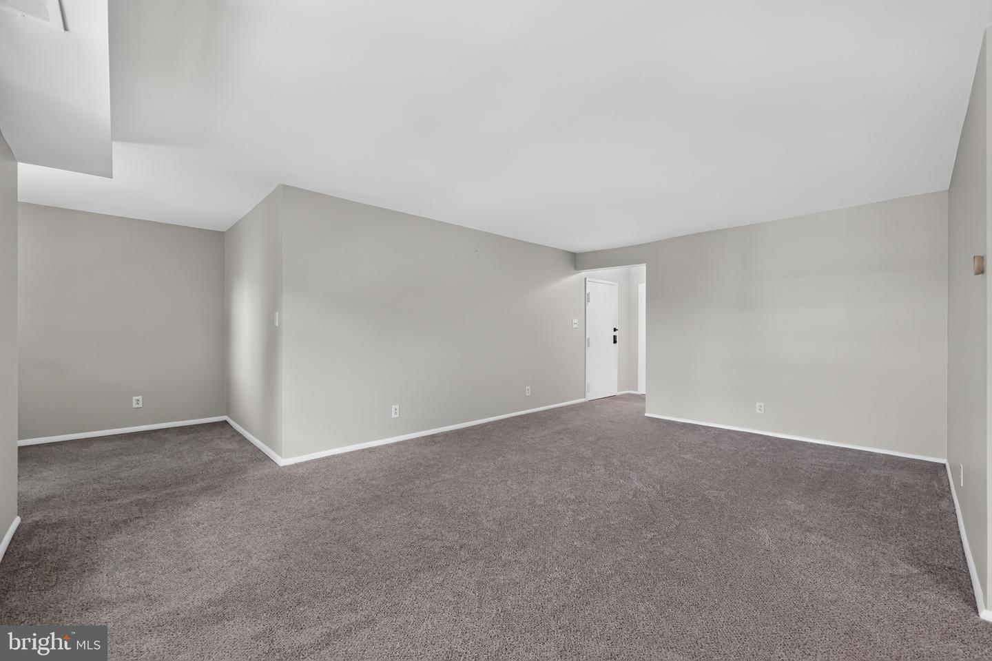 4000 Gypsy Ln #618f2 Property Photo 16